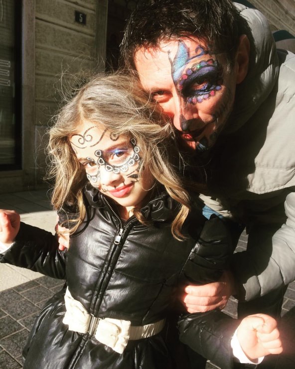 AKO JE ZIMA NIJE LAV Zimske radosti obitelji Džomba