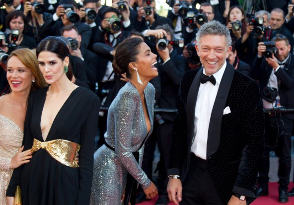 Sviđa nam se stil Tine Kunakey, superchic odabranice Vincenta Cassela