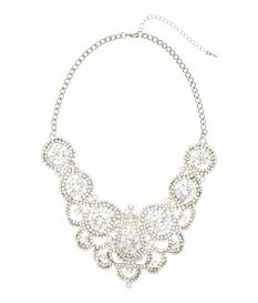 Bijele i srebrne nijanse za pravi božićni ugođaj 