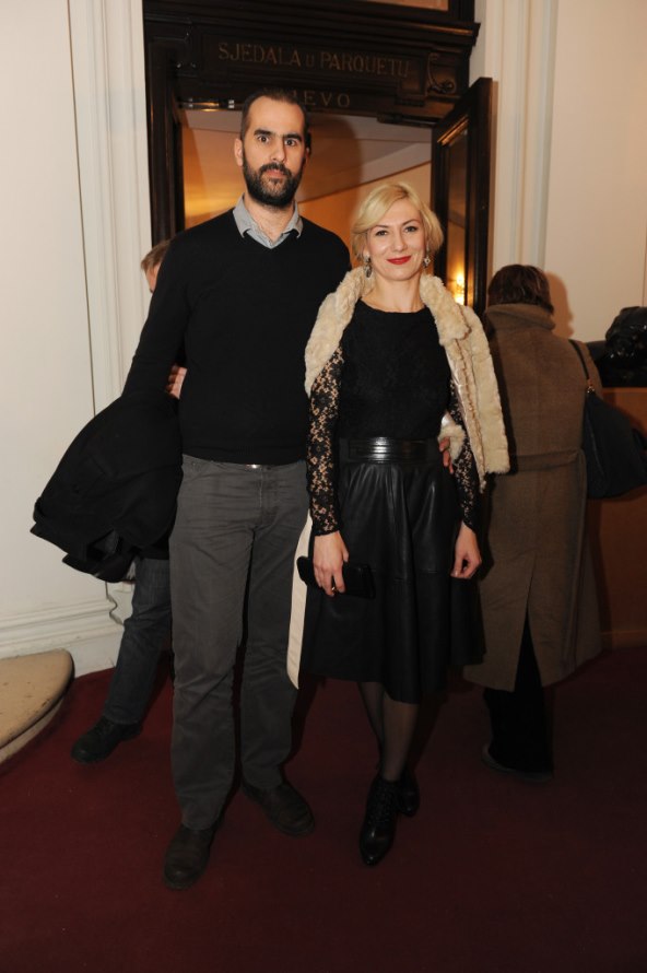 Tko je sve svojim dolaskom podržao premijeru kultne drame 'Vučjak' ?