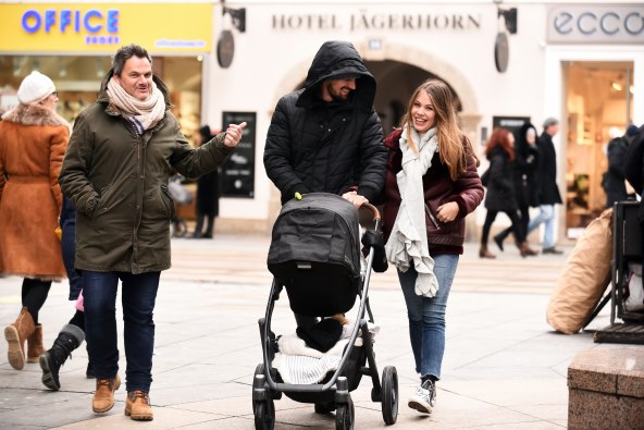 Prve fotografije domaćeg glazbenika sa sinčićem Valom