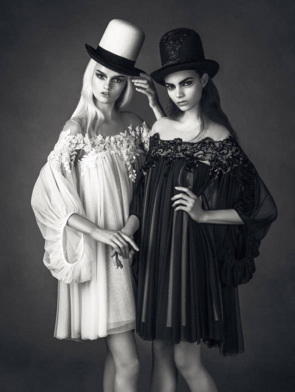 Bajkovita Boudoir kolekcija haljina i šešira Divided Bipolar Cat Disorder