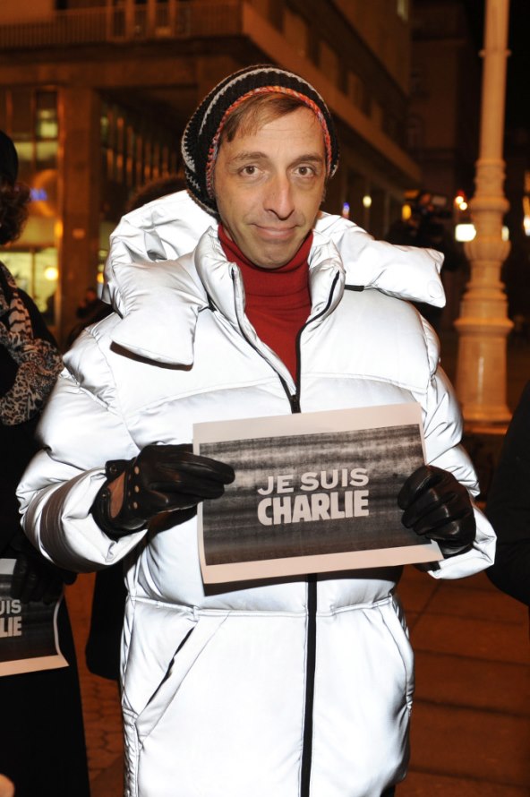 Zagrebački skup u čast žrtvama satiričkog lista Charlie Hebdo