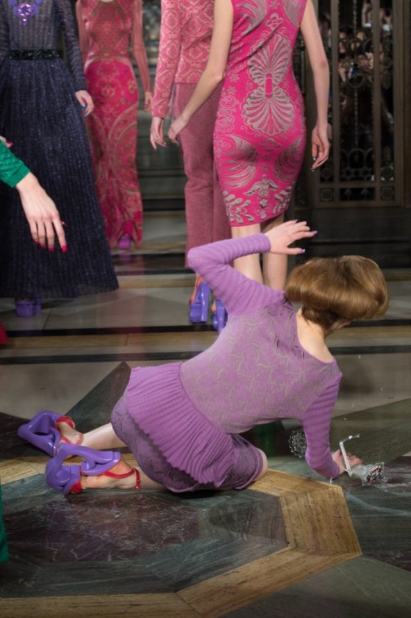 Najpoznatiji padovi manekenki na svjetskim modnim pistama