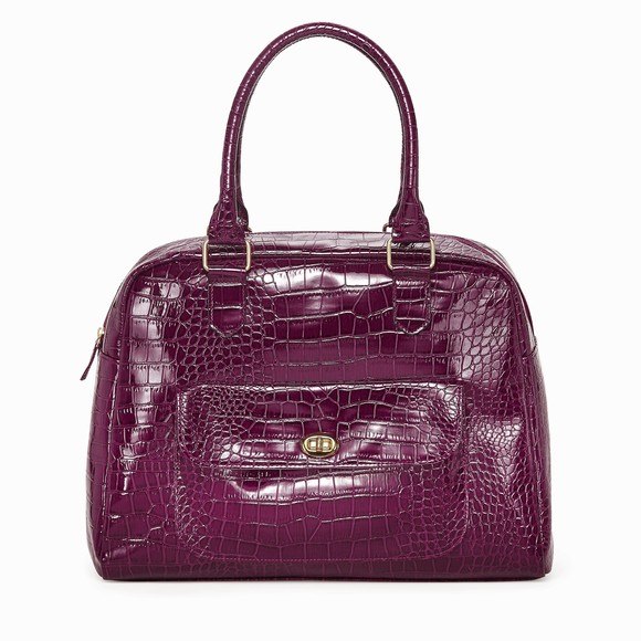 Cosmopolitan traži najljepšu ljubavnu priču za Valentinovo powered by Avon Indulgence ruž za usne