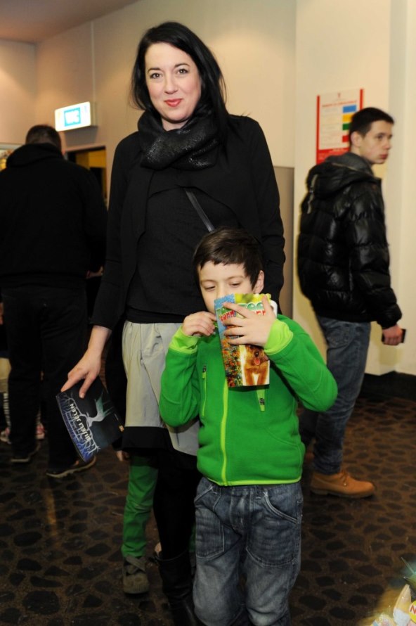 Brojni poznati oduševljeni premijerom "Bijelog jelena"