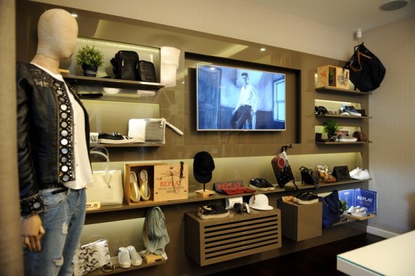 Replay premijerno predstavio kolekciju za proljeće/ljeto 2015.