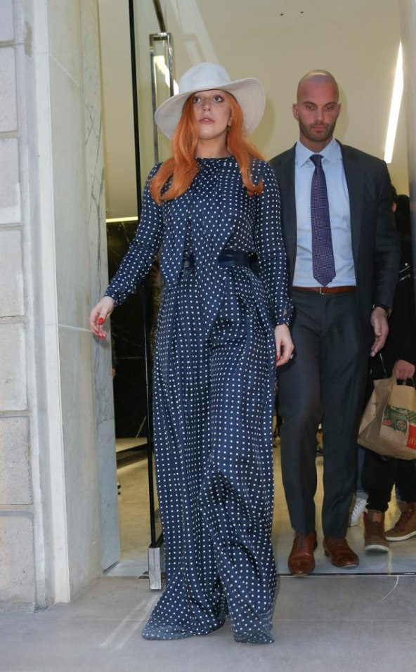 Ponovno šokira javnost sofisticiranim imidžem