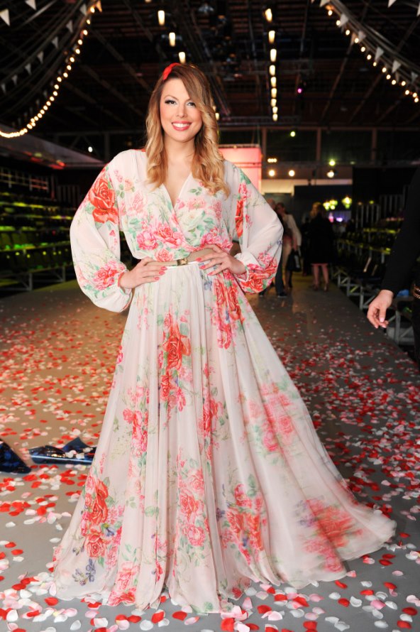 Kako je Tina Katanić izgledala 2006 godine?