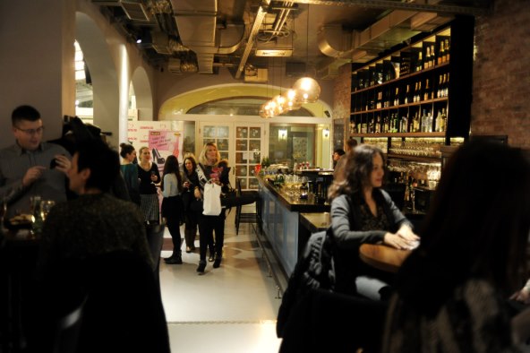 Neda Parmać s obitelji uživala na Deichmann i Scotch® druženju za ljubitelje cipela uz časopis Cosmopolitan