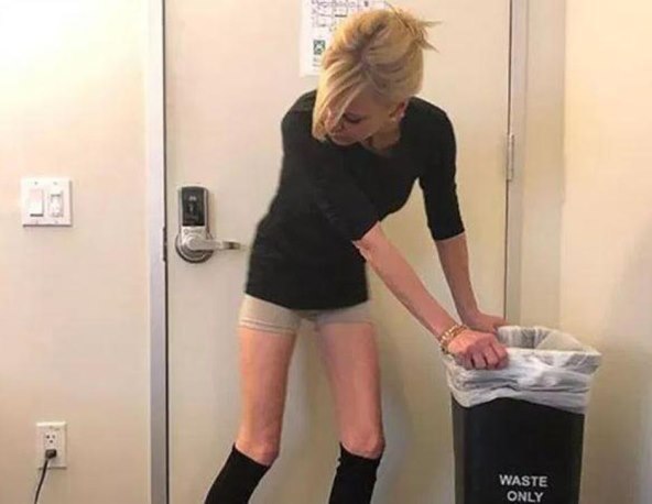 ŠTO SE DOGODILO? Glumica mršavija nego ikada