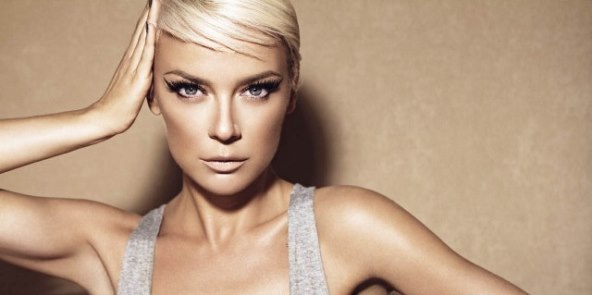 Izlazak u kazalište: Koja se Hrvatica najbolje skockala?