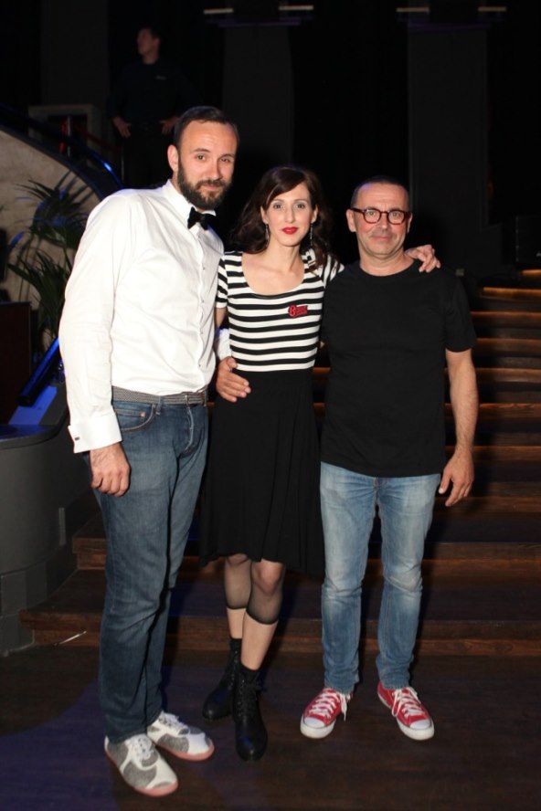 Famous for a reason oduševio brojne poznate