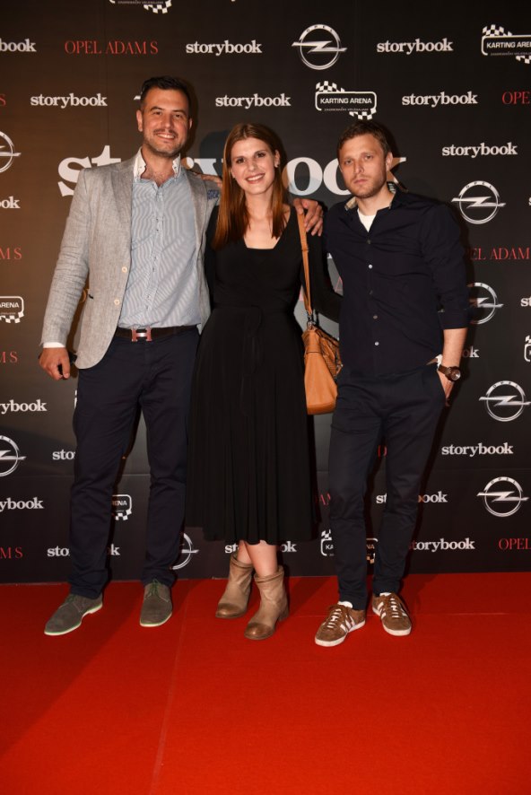 Storybook speed day: Larisa, Antonija i Renata ludo se zabavile na kartingu