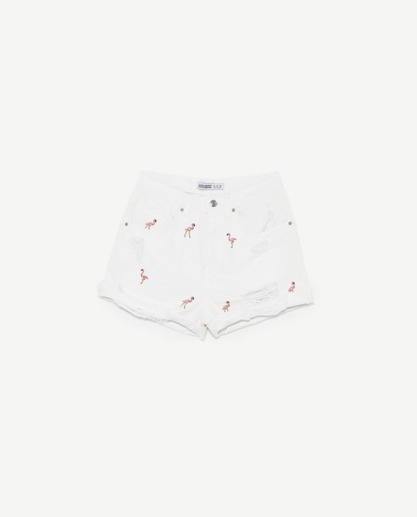 Vrući stajling modne influencerice