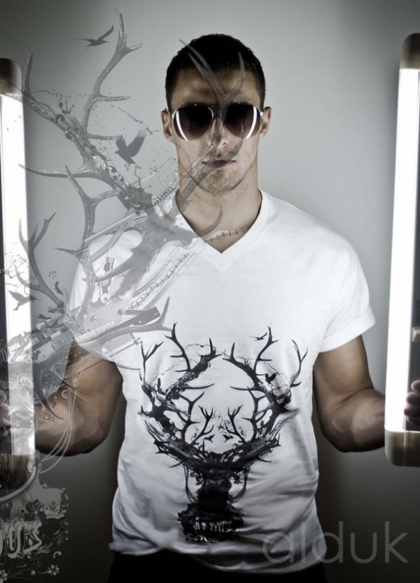 Just an ordinary fashion victim by ALDUK