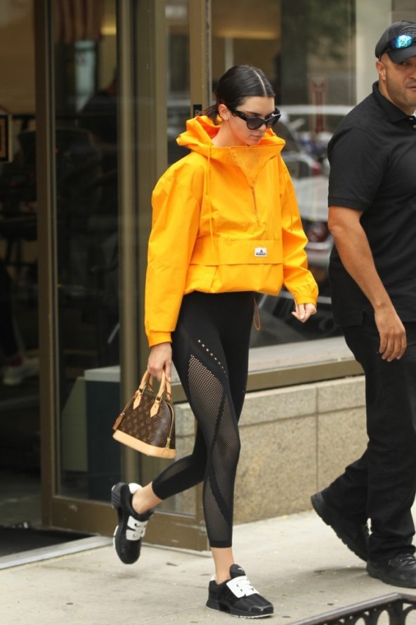 Zavodljiva dama u bijelom