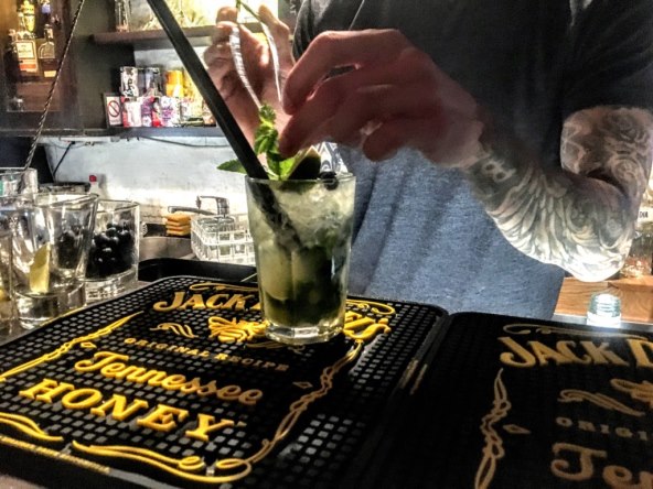 Lana Klingor: Tetovirala sam na ruci prezime svog dečka Same Sambola