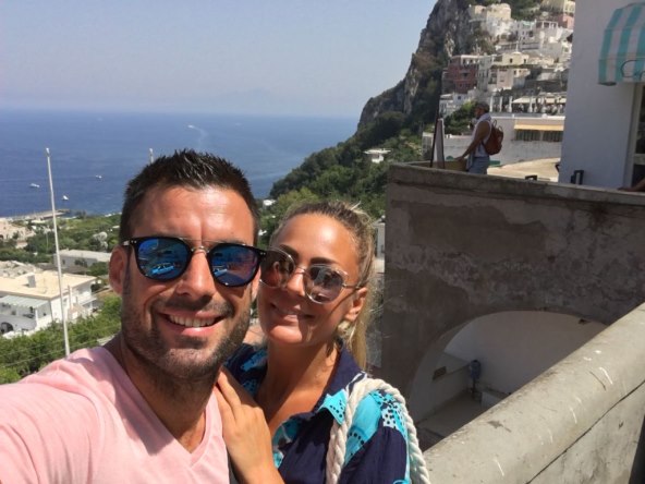 METAVERSE GAMES BENCHMARK: Roblox detronizira Fortnite