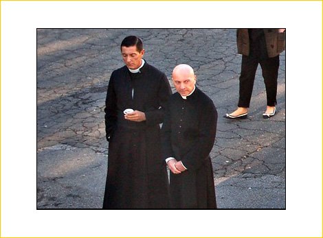 KLASICAN DIZAJN: Sat s velikim ekranom dolazi u dvije verzije