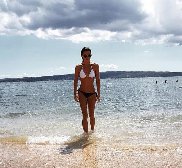 U FORMATU OD 32 INCA: Prvi 240 Hz 4K gaming monitor