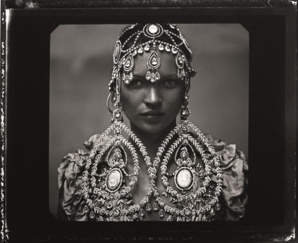 GOOGLE POCINJE OTVARATI PRISTUP BARDU: Što nudi konkurent ChatGPT-ju?