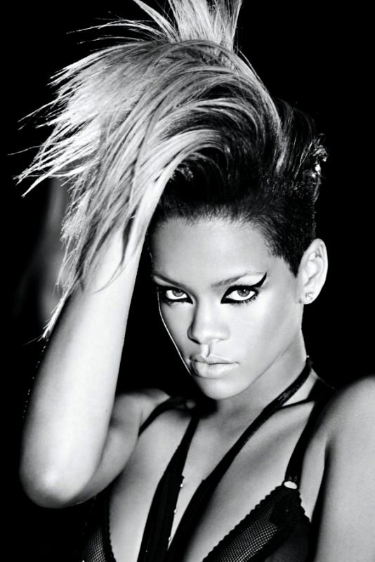 Trend: Rihanna fura dark gusarski look