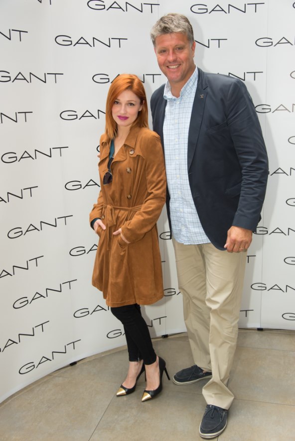 Unatoč turbulentnom razdoblju, Neveni osmijeh ne silazi s lica