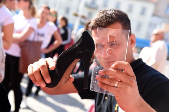 Odlična atmosfera vladala je šestom Story utrkom na štiklama