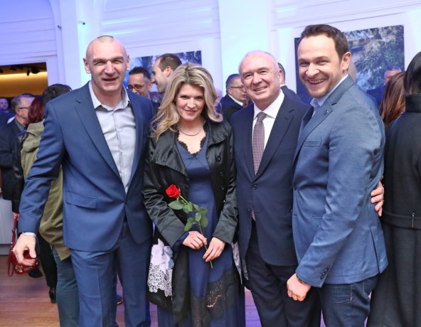 SLUŽBENO PREDSTAVLJANJE LEGENDARNOG BMW MODELA