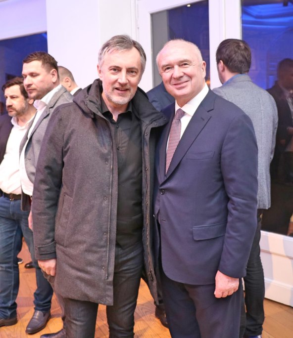 SLUŽBENO PREDSTAVLJANJE LEGENDARNOG BMW MODELA