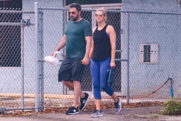 Posrnuli glumac ponovno ostavljen