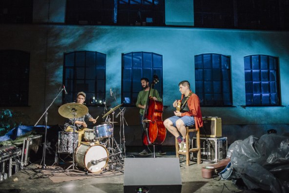 Po prvi put veliki buvljak na otvorenom, svi su dobrodošli!