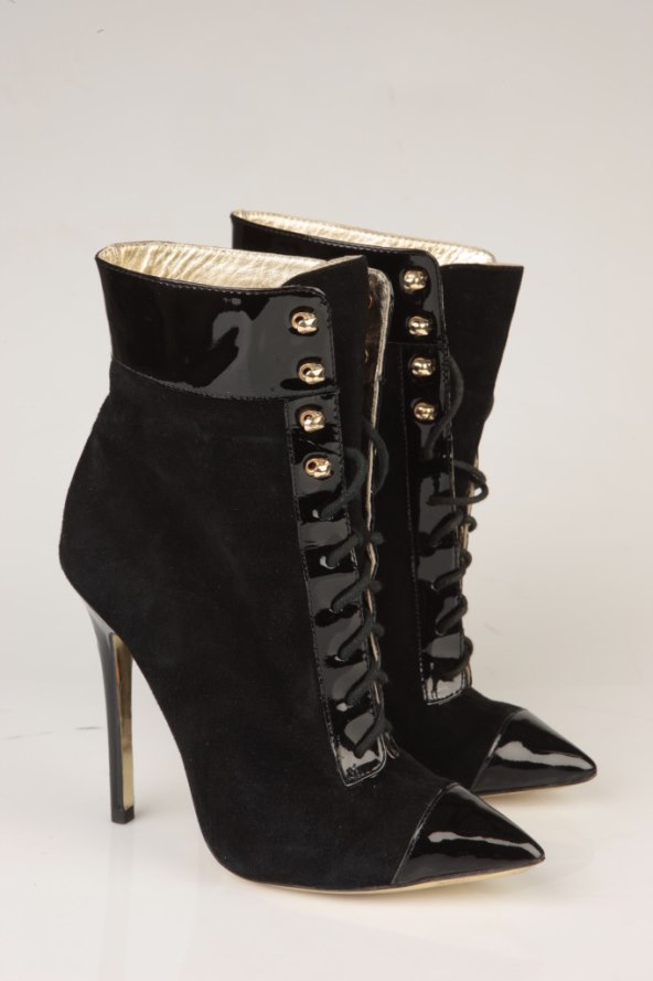 Štikle na današnjoj aukciji...