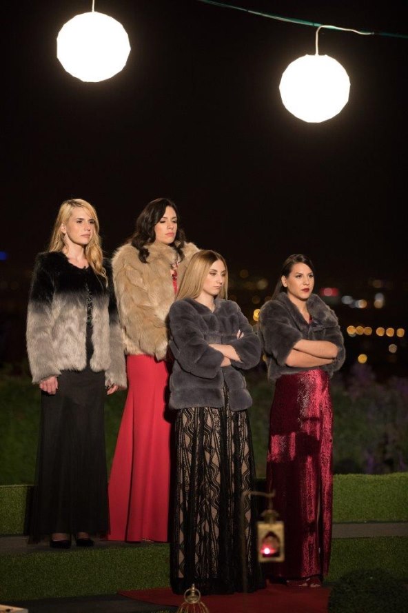 Djevojke lude za Mijom: 'Sve su kao hijene koje žele napasti Bambija'