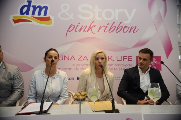 PINK RIBBON Story u suradnji s dm-om u borbi protiv karcinoma dojke