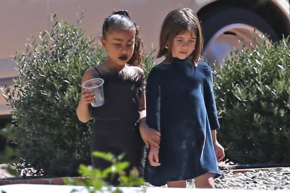 Zabranio šestogodišnjoj kćeri da se šminka