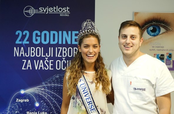 Miss Universe više neće morati nositi naočale za vid