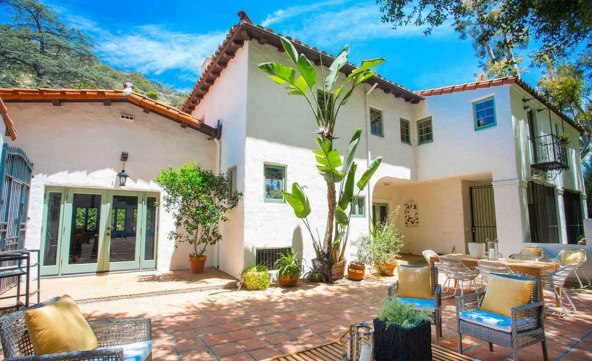 Kuća u kojoj se ubio legendarni Kurt Cobain prodaje se za vrtoglavi iznos