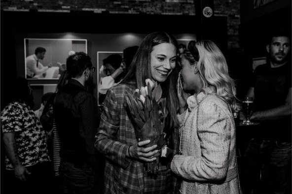 Brojni poznati na svečanoj premijeri predstave Nuspojave u kazalištu KNAP