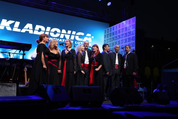 Ludom splitskom noći proslavljen 15. rođendan Kladionice Hrvatske Lutrije