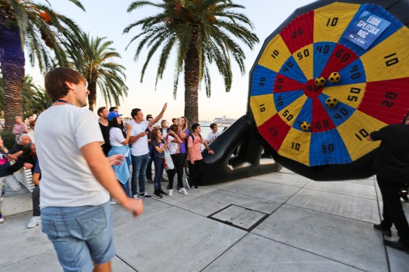 Ludom splitskom noći proslavljen 15. rođendan Kladionice Hrvatske Lutrije