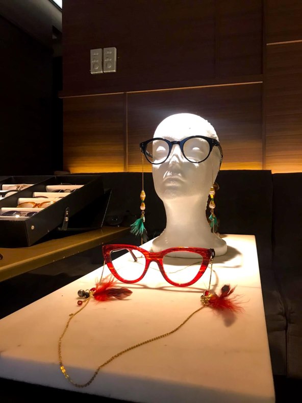 NOVI MODNI HIT Nakit za naočale