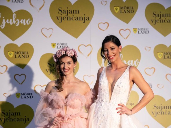 Zaručila se Ivana Paris