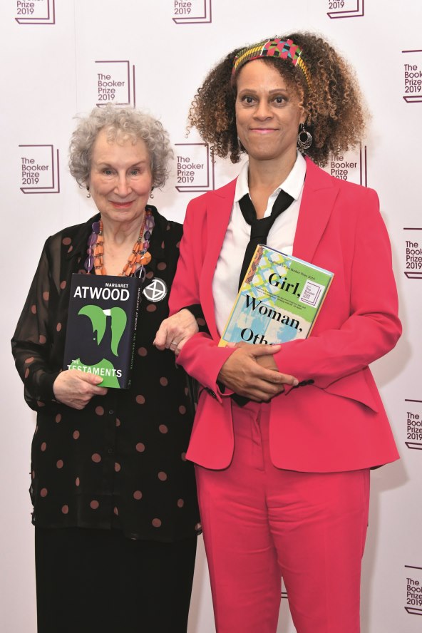 Žena satkana od čvrstih stavova