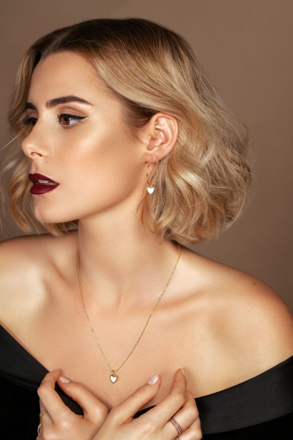 Kolekcija nakita Ive Viljevac blagdansko raspoloženje čini posebnim