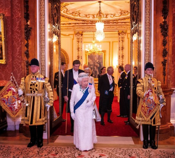 Novi tračevi o Kate Middleton maštovitiji su nego ikad