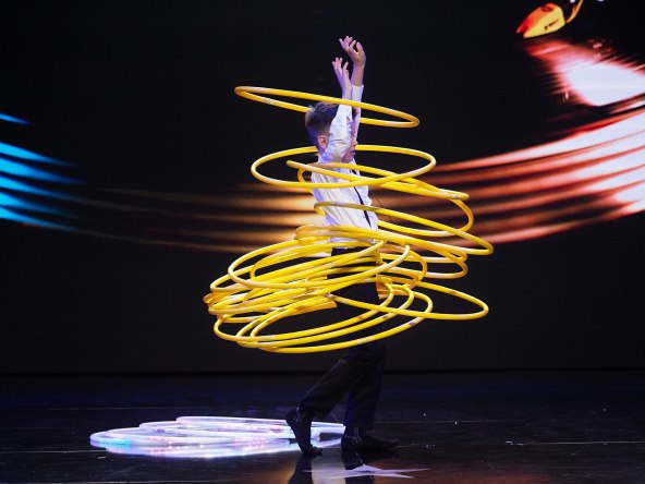 SUPERTALENT Nakon fenomenalnog nastupa nagradila se ćevapima