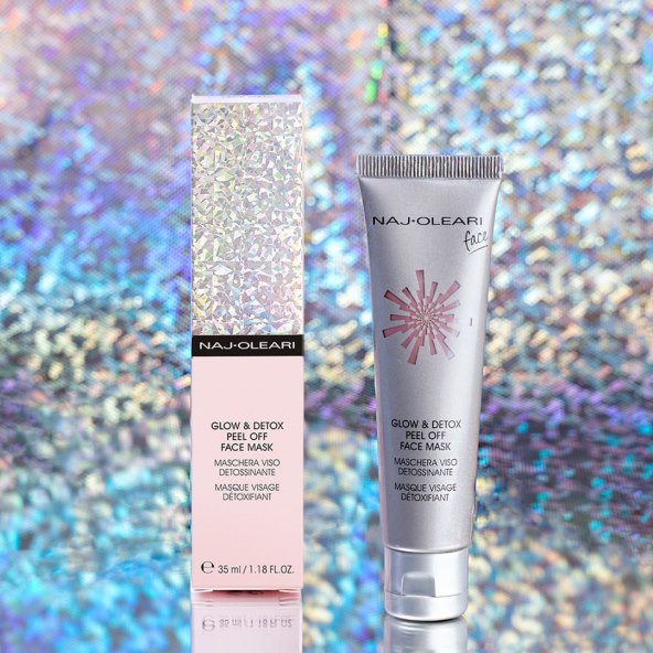 Make-up nadahnut svemirom i galaksijama