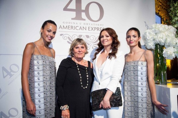 Prvi izlazak Nine Badrić nakon Eurosonga 